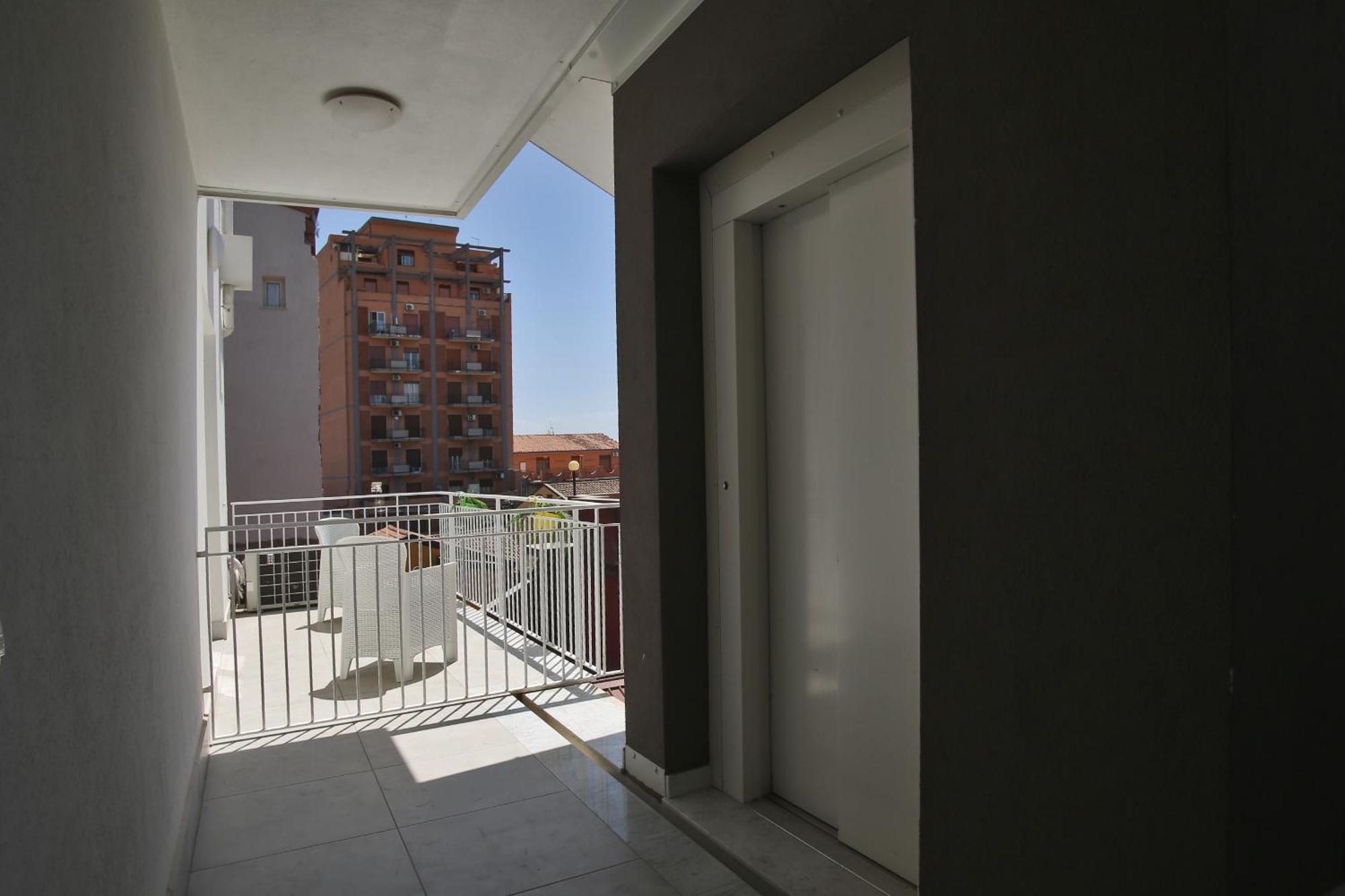 Laudani Homes Catánia Buitenkant foto
